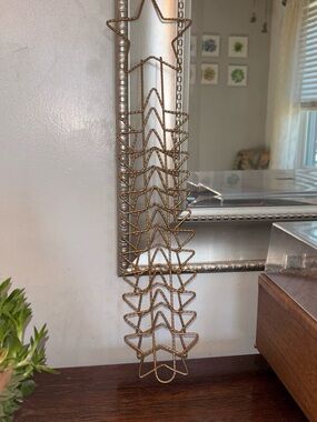 ✨SOLD✨Decorative Gold Star Wall Hanging letter holder